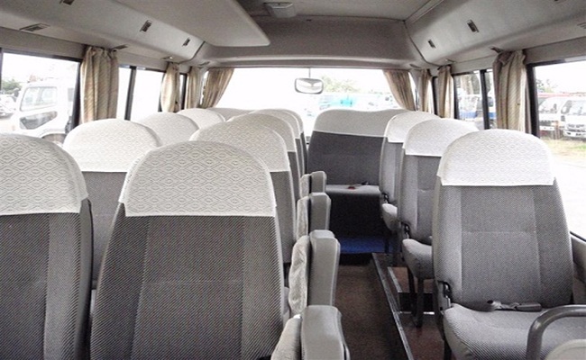 18 Seater Mitsubishi Bus